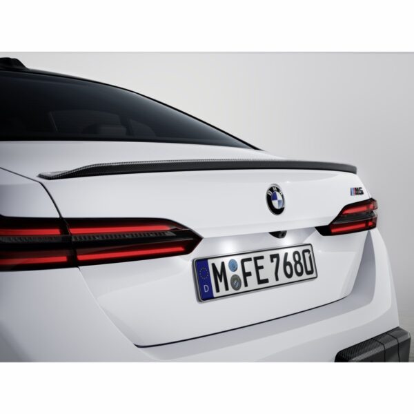 Задний спойлер на крышку багажника BMW M5 G90